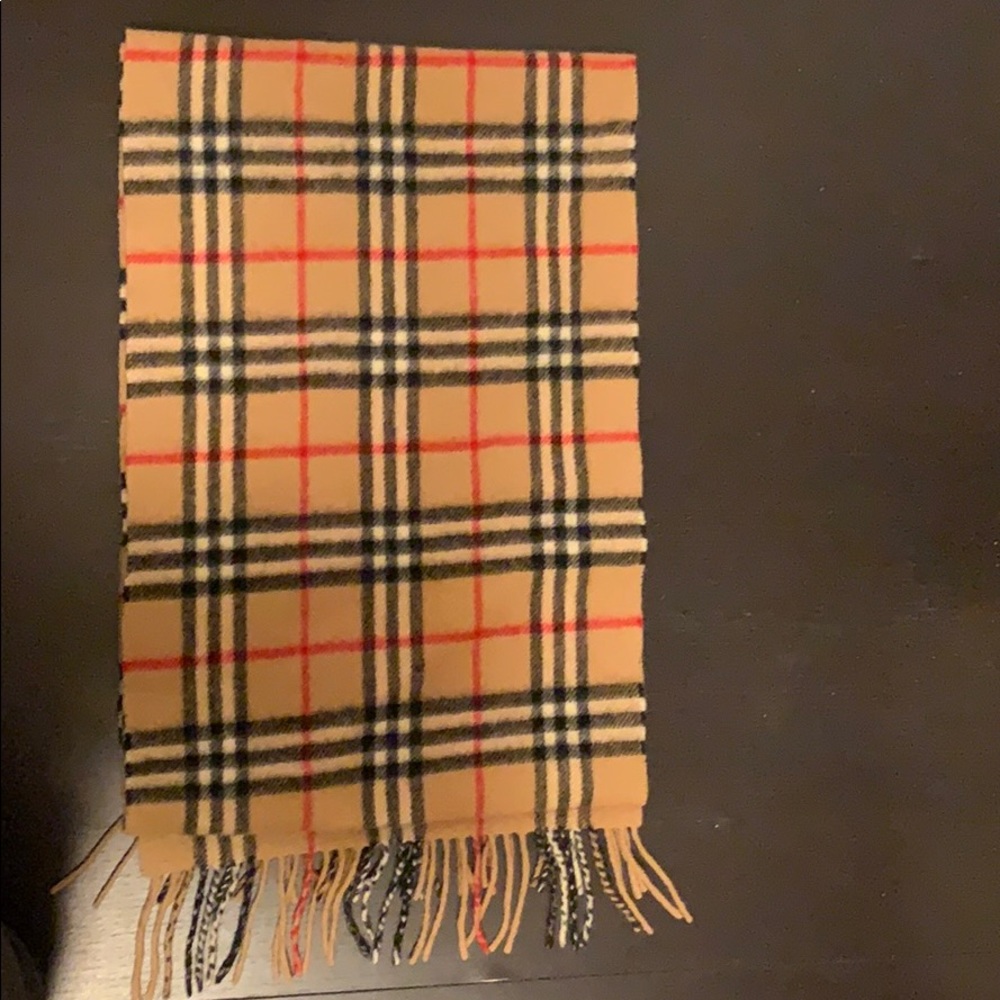 Burberry scarf